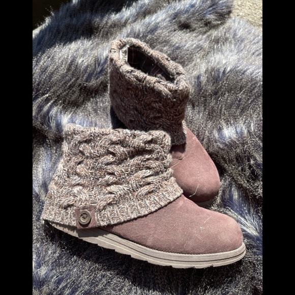 Mukluk ankle knit booties